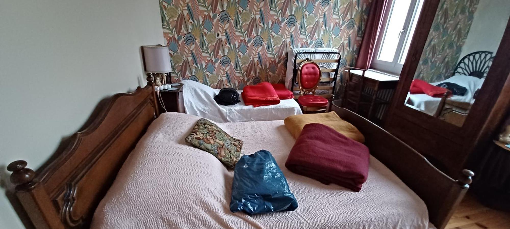 Chez Virginie - Chambre Du Bourg ルルド エクステリア 写真